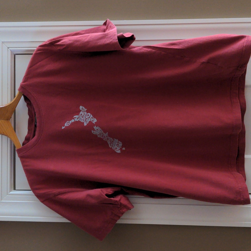 New Zealand tee, size large